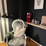 Tinystory - Mit Hotelgefuehl In Obernburg Apartament *